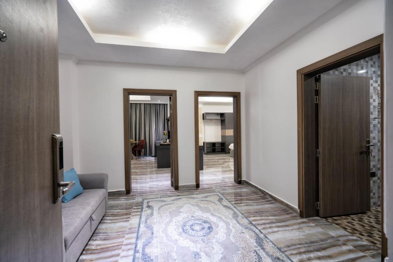 Al Amerat Hotel Al Amarat Esterno foto